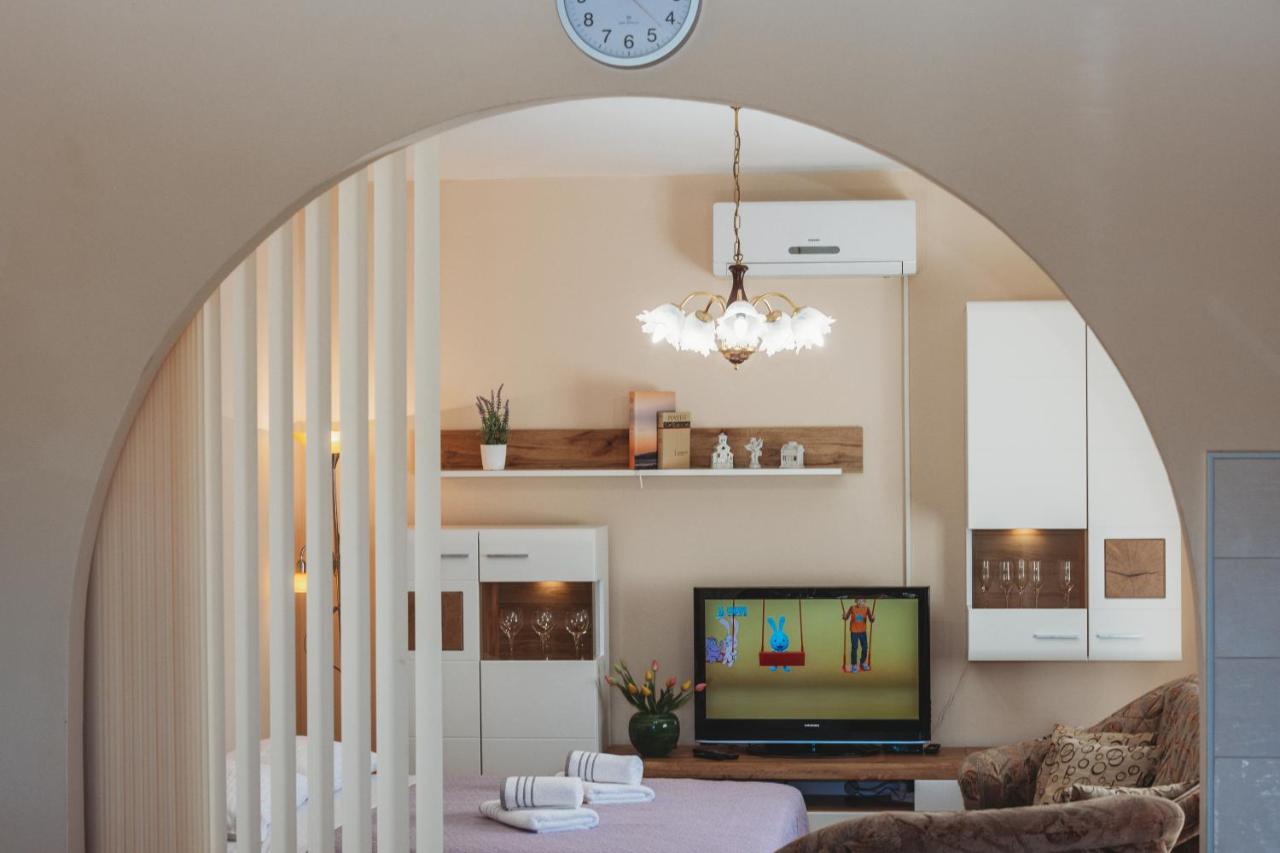 Apartman Neli ヴィル エクステリア 写真