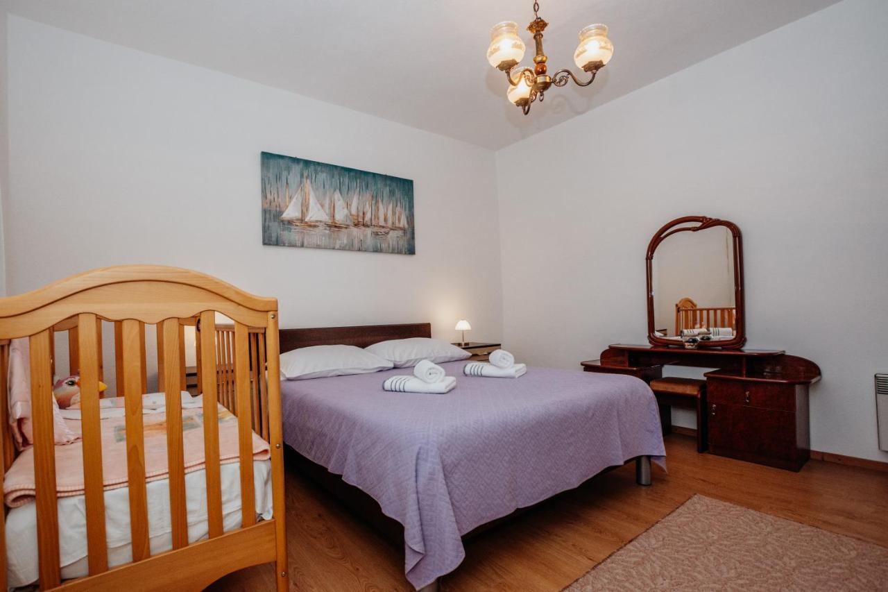 Apartman Neli ヴィル エクステリア 写真
